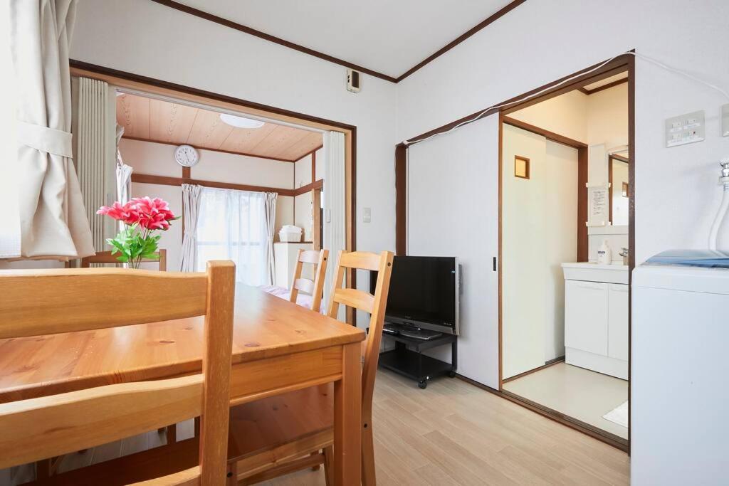 Apartamento Urayasu House! For Up To 6 People, 15 Min Bus Ride To Disney!